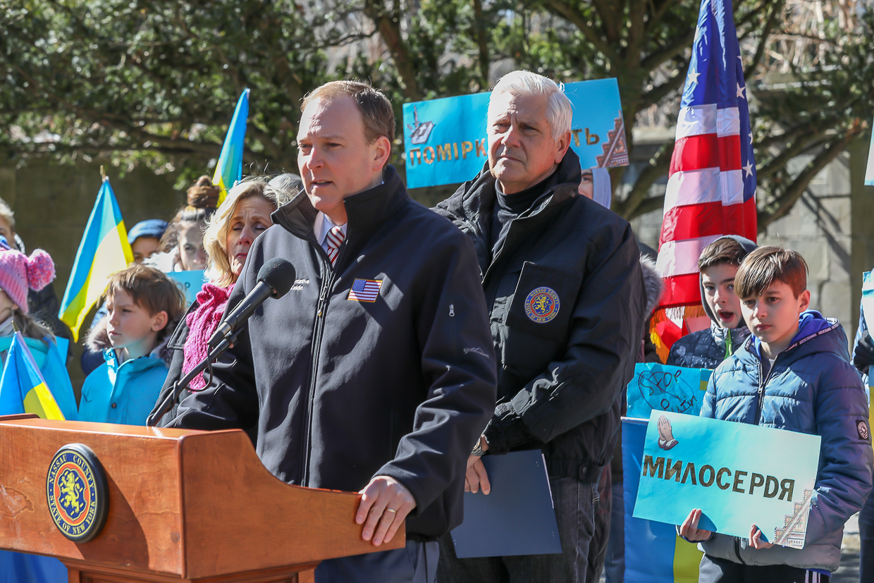 US Environmental Protection Agency proposes to end regulation of greenhouse gases for highway vehicles