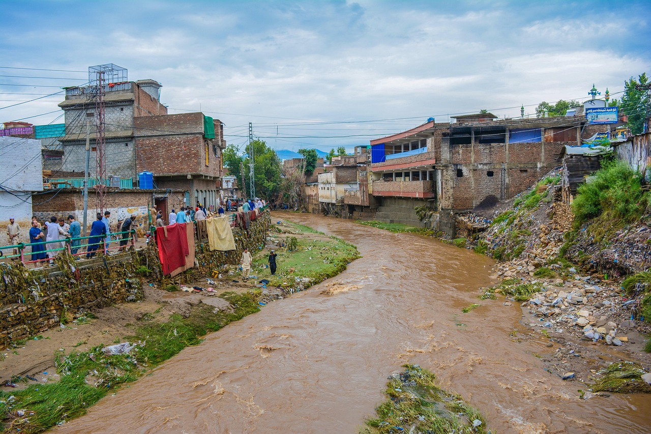 Pakistan dispatch: latest floods push judiciary and legislature to press for disaster management improvements