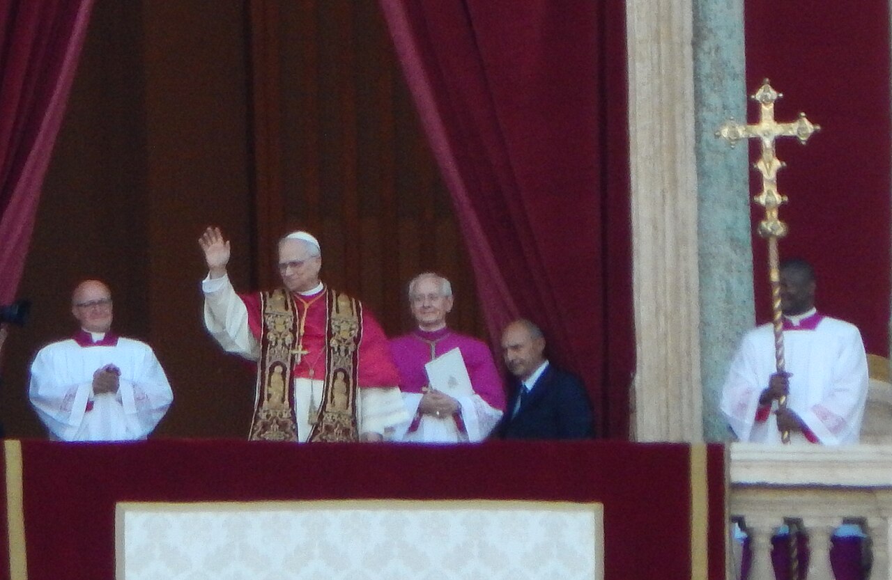 Pope Leo XIV urges an end to worldwide conflicts in first address