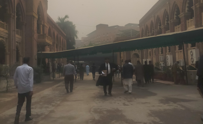 Pakistan dispatch: Lahore smog crisis poses challenge and opportunity for courts enforcing Constitution&#8217;s new environmental rights